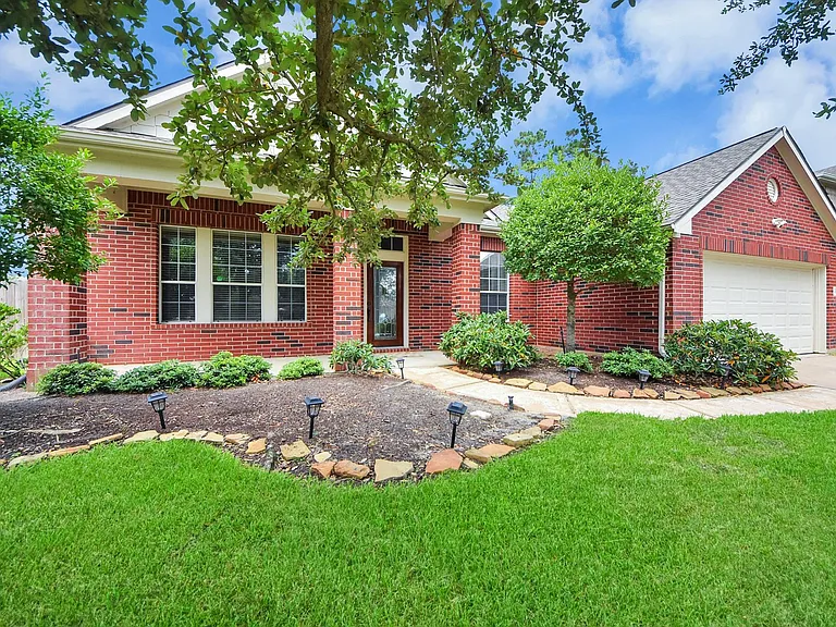 18403 Sierra Falls Ct — Photo 3