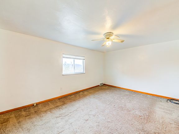 4th image of 3969 Utah Ct