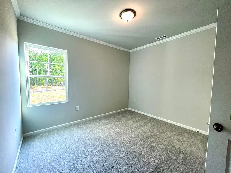 208 Fig Tree Bnd — Photo 3