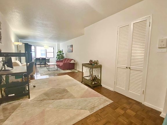 3rd image of 520 E 81st St APT 3L