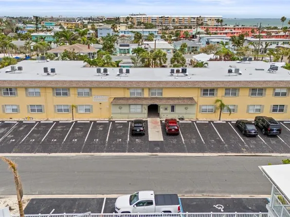 600 71st Ave APT 18, Saint Pete Beach, FL 33706