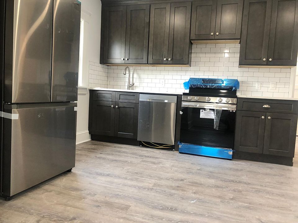 1st image of 111 Claremont Ave APT 3