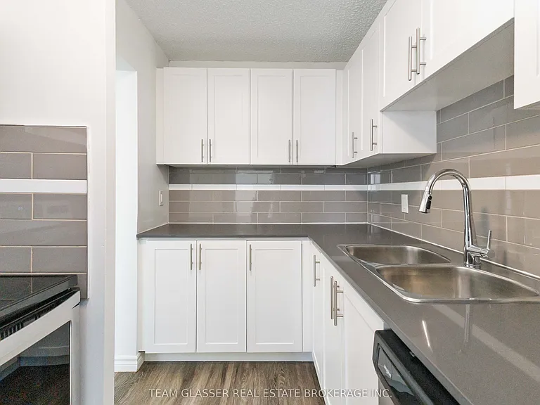 340 Colborne St #2106 — Photo 15