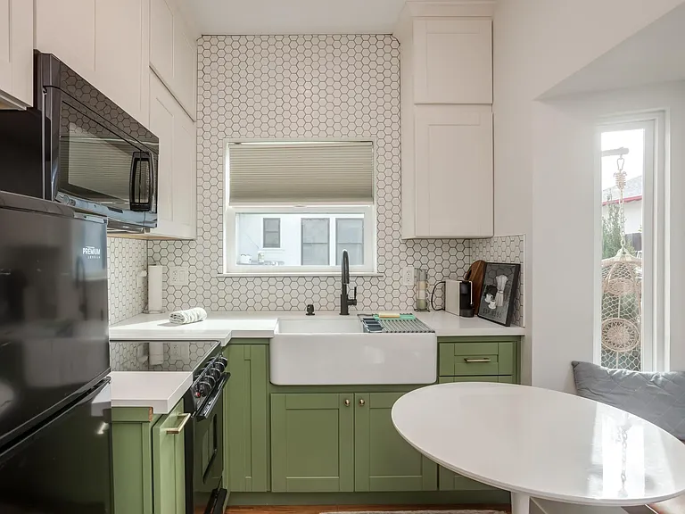 45 Clayton Ave #A — Photo 12