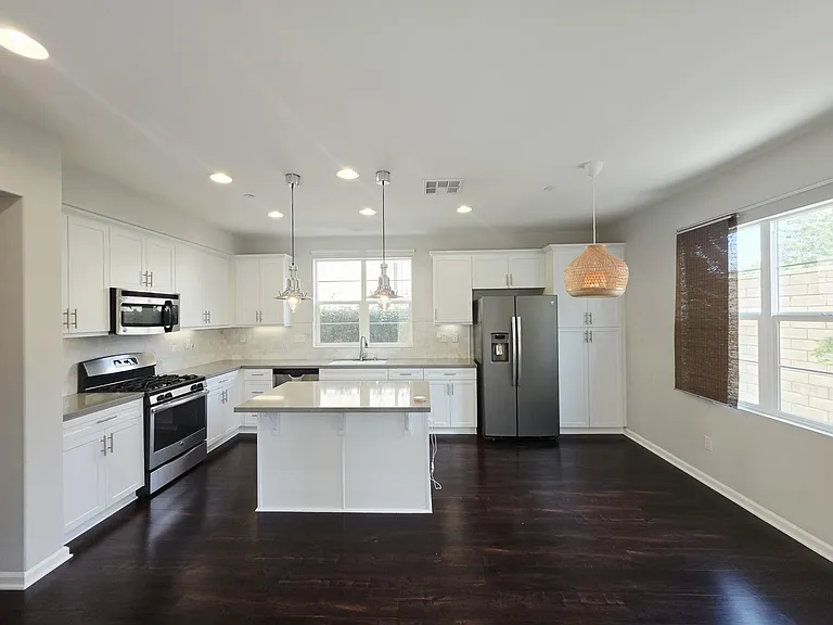 Propello Dr — Photo 8