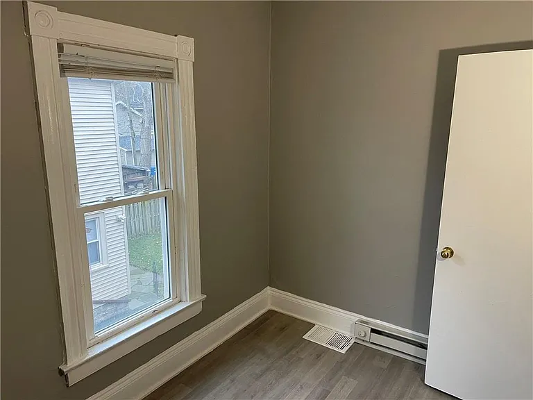 311 Linden St #1 — Photo 13