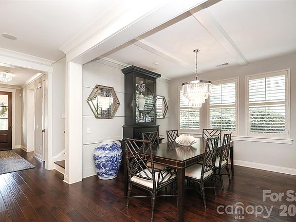 5th image of 13418 Castleford Dr