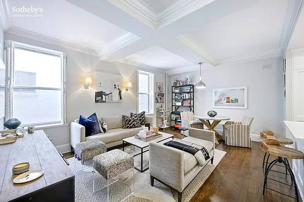 Rented by Sotheby's International Realty | media 8