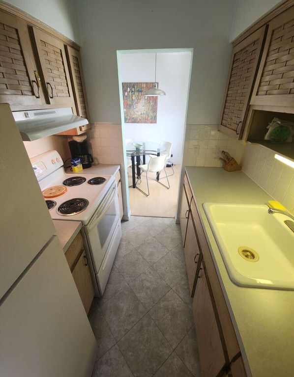 3232 CANAL Drive #20, photo 8