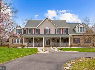 530 Laurel Grove Rd, Winchester, VA 22602