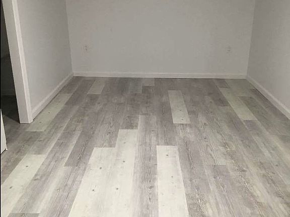 4th image of 31-06 46th St #1A