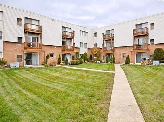 3rd image of 27387 Westown Blvd APT 1407