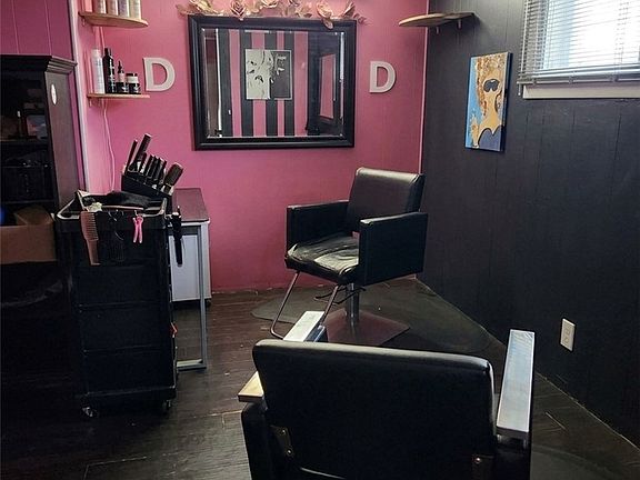 4th image of 1257 Kensington Ave
