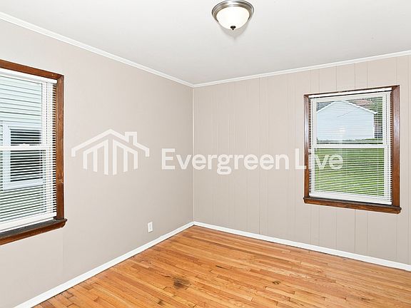 4th image of 3524 N 60th St