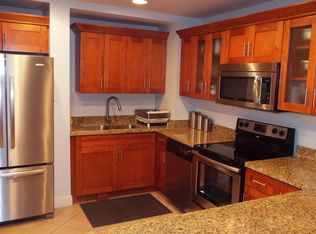 4239 NW 76th Ave, Hollywood, FL 33024