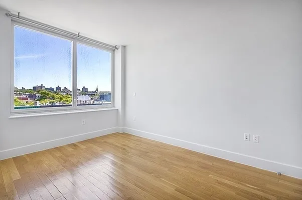 Rented by Mirador Real Estate | media 39