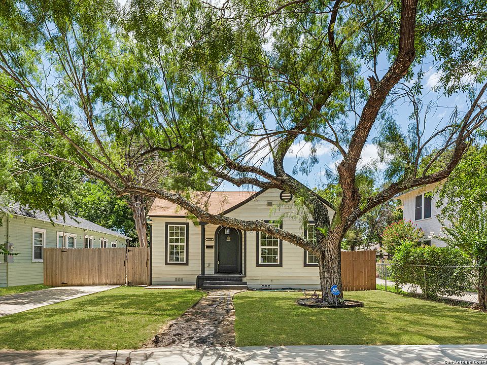 1st image of 1534 W GRAMERCY PL