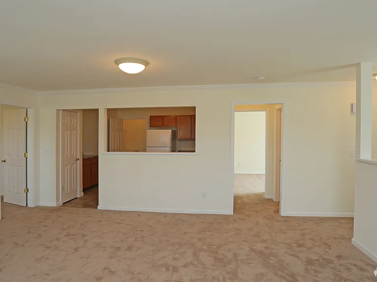 The Ridge Apartments — Photo 10