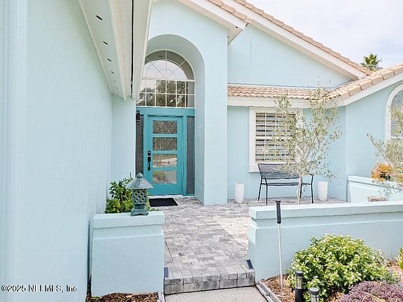 3rd image of 8420 MIZNER Circle E