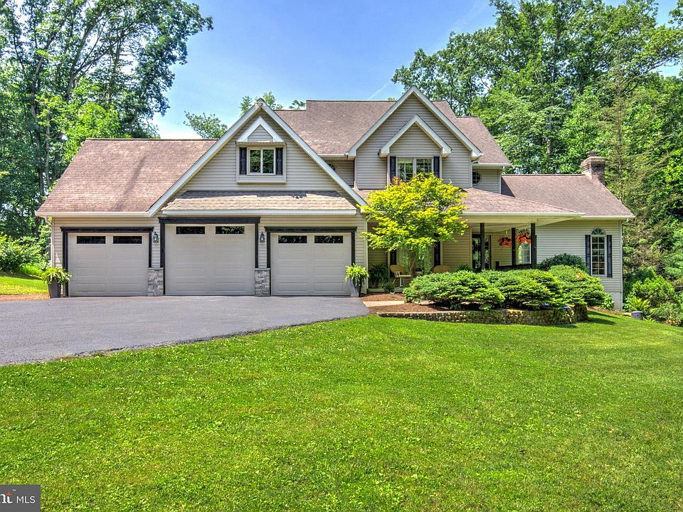 1st image of 120 Monacy Rd