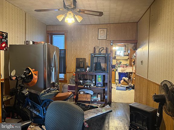 5th image of 1714 Miller St