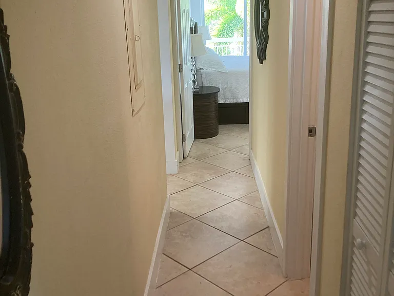 115 Harbor Ln — Photo 40