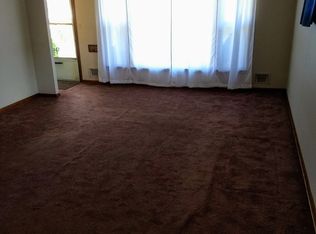 6452 Mandalay Dr, Parma Heights, OH 44130