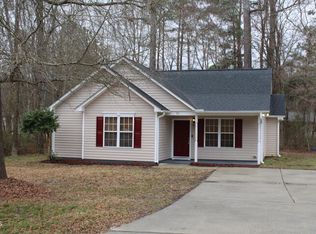 111 Brook Pl, Smithfield, NC 27577