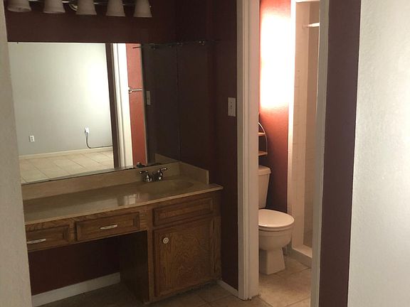 3rd image of 3741 Varsity Ln