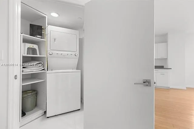 1330 West Ave #2207 — Photo 23