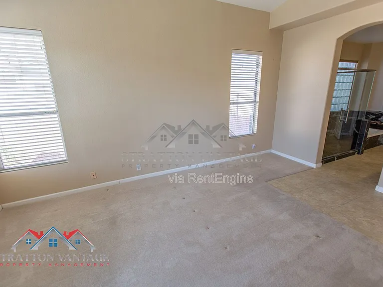 6152 W Irma Ln — Photo 29