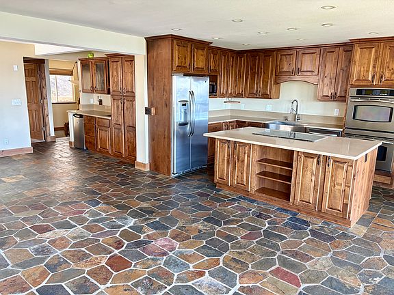 Kitchen and Bar