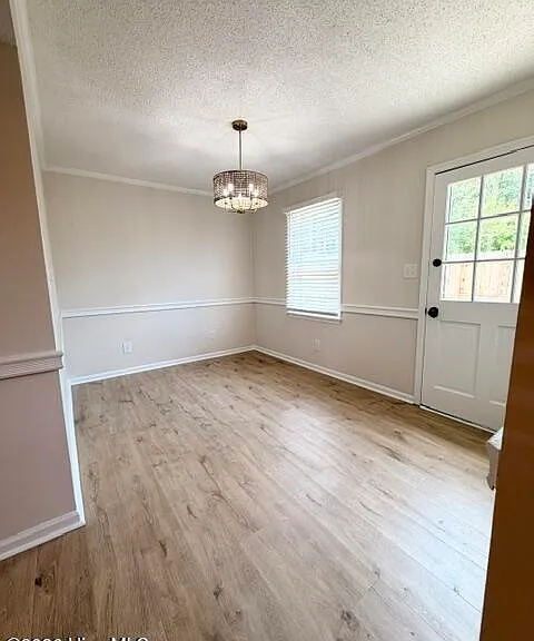 24 Scott St — Photo 8