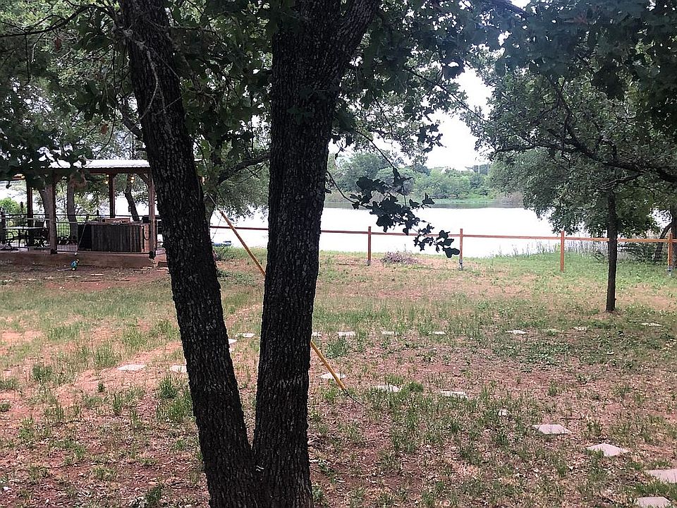 1st image of 709 County Road 529