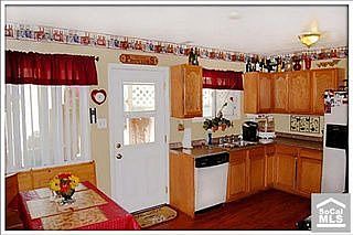 4th image of 2804 E Everett Pl