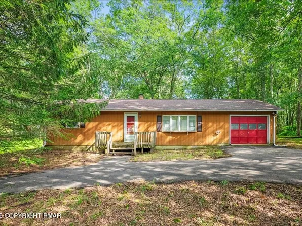 5117 Hickory Ln, East Stroudsburg, PA 18302