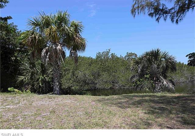 2nd image of 1329 Par View Dr