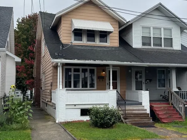 153 S 3rd St, Frackville, PA 17931