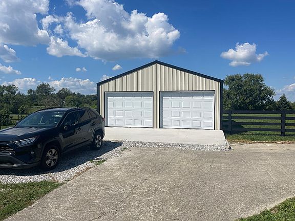 4th image of 2288 Todd Ln