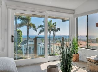 857 6th St, Manhattan Beach, CA 90266
