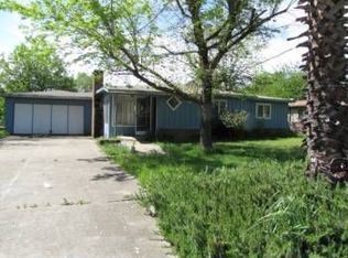 3131 Sacramento Dr, Redding, CA 96001