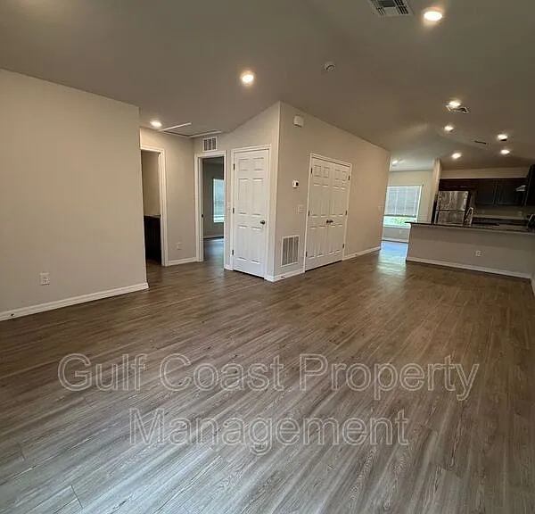 10162 Tramore Ave — Photo 5