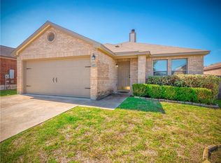 207 Briarwood Dr, Leander, TX 78641