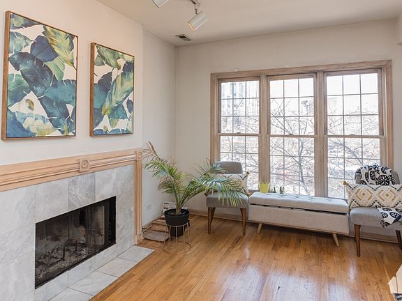 5th image of 1112 N Marshfield Ave #Gdn