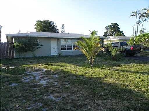 1st image of 2051 NW 1st Ave