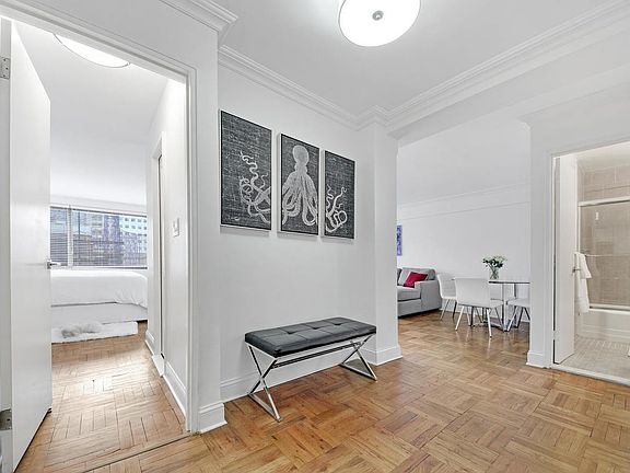 4th image of 420 E 64th St APT W8g