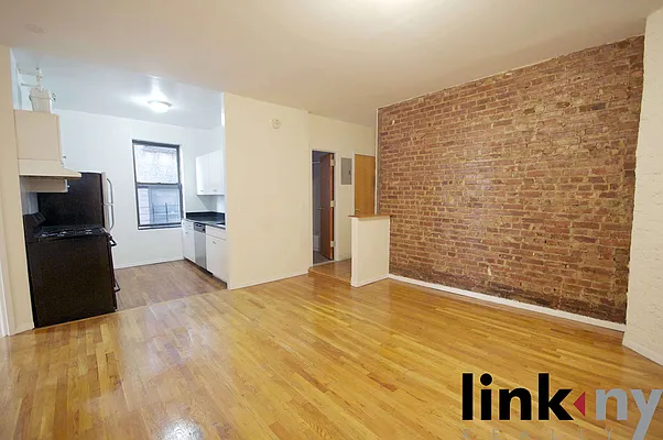 Rented by Link NY Realty | media 16