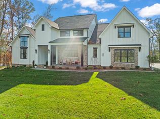 121 Hickory Hill Dr, Estill Springs, TN 37330