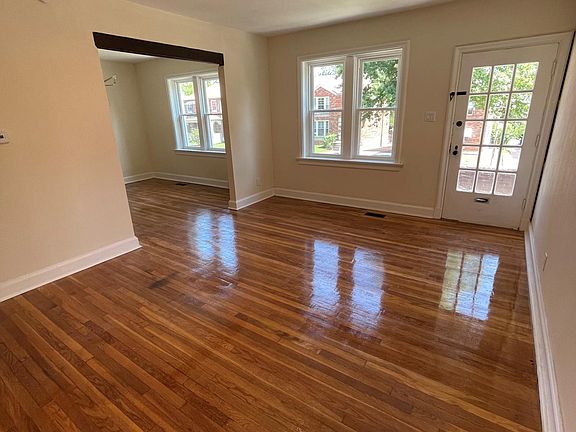 Living room 1