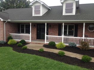 51 Morning Dove Ln, Ona, WV 25545